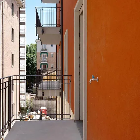 Le Dodici Porte - Porta San Felice 8 By District Apartmán *