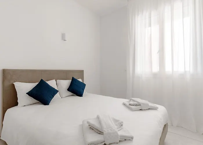 Le Dodici Porte - Porta San Felice 8 By District بولونيا