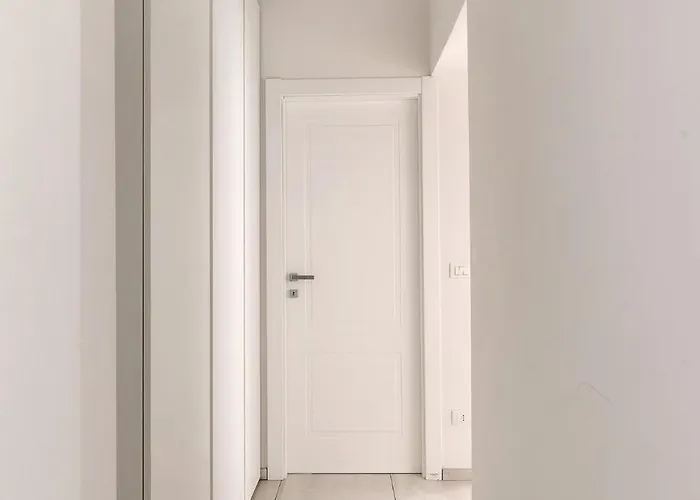 Le Dodici Porte - Porta San Felice 8 By District *